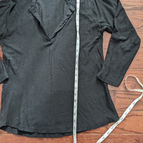 James Perse Split Neck Open Collar Raglan T-Shirt with 3/4 length… - Picture 4 of 10